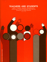 Portada de algunas personas en un grupo levantando la mano. / Cover page of some people in a group raising their hands.